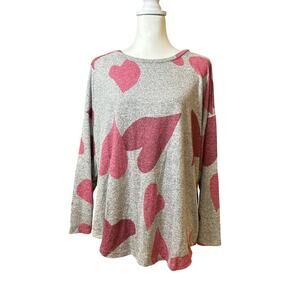 Chelsea & Theodore Grey Heart Top - Women's Plus Size 2X